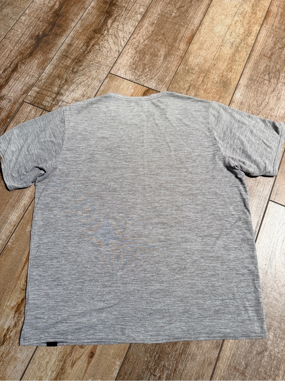 Patagonia | Men’s Gray Capilene Short Sleeve Shirt - Picture 5 of 5